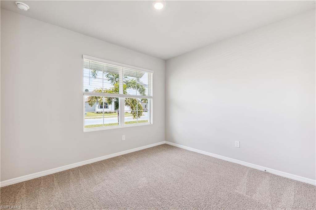 CORAL BAY - Residential