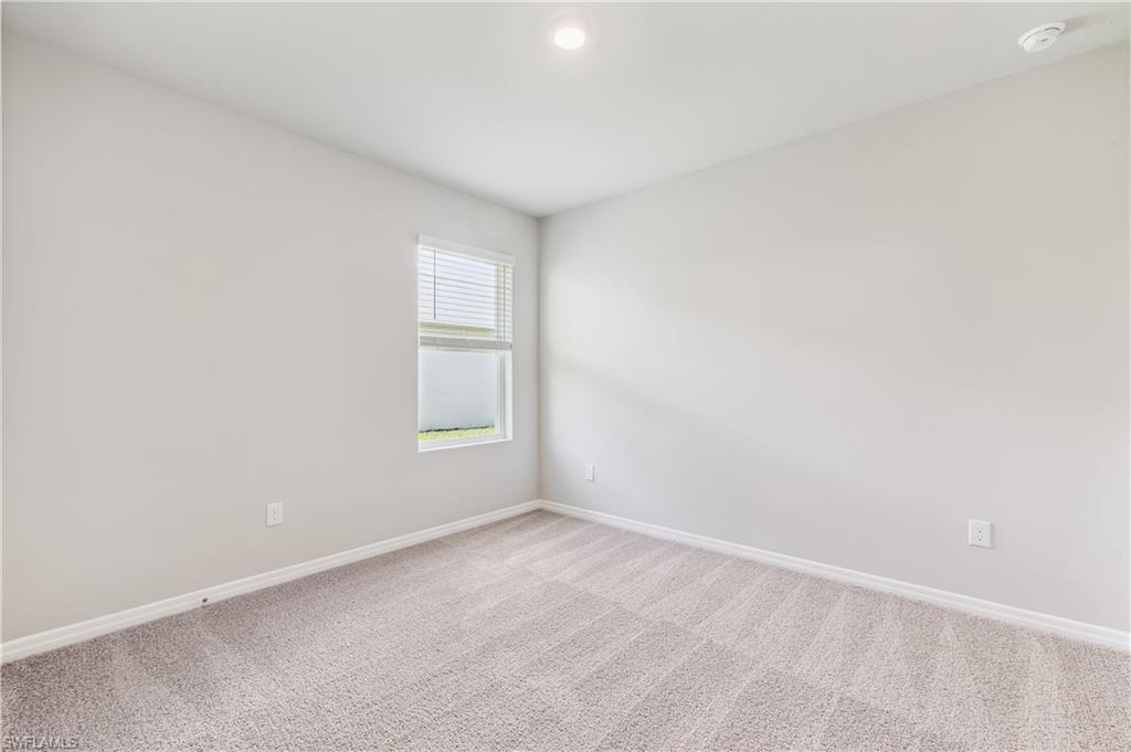 CORAL BAY - Residential