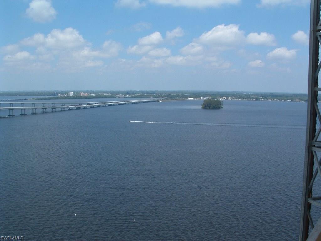 BEAU RIVAGE - Residential