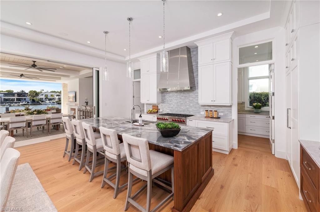 AQUALANE SHORES - Residential