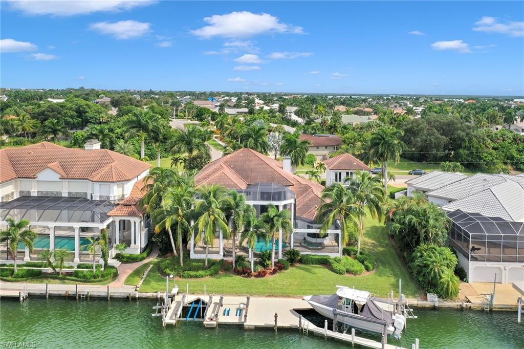 ESTATES - Residential