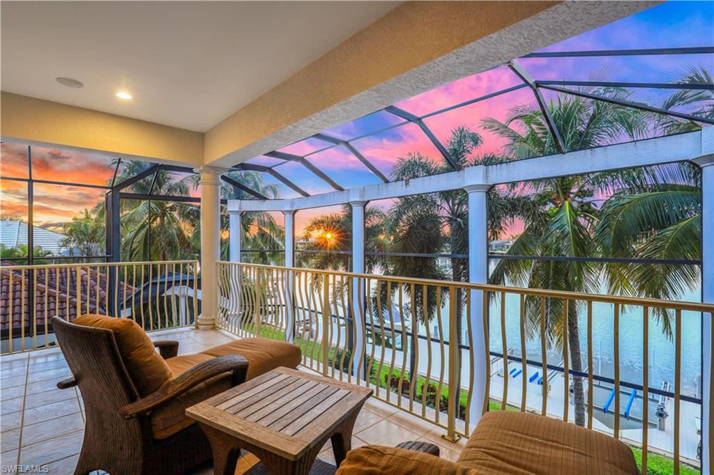 ESTATES - Residential