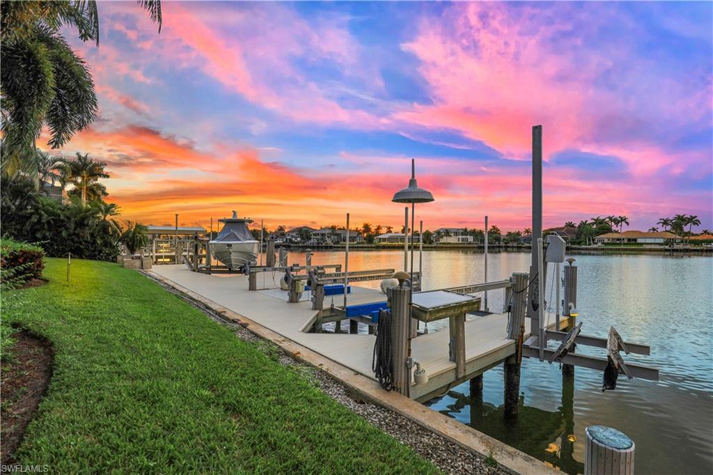 ESTATES - Residential