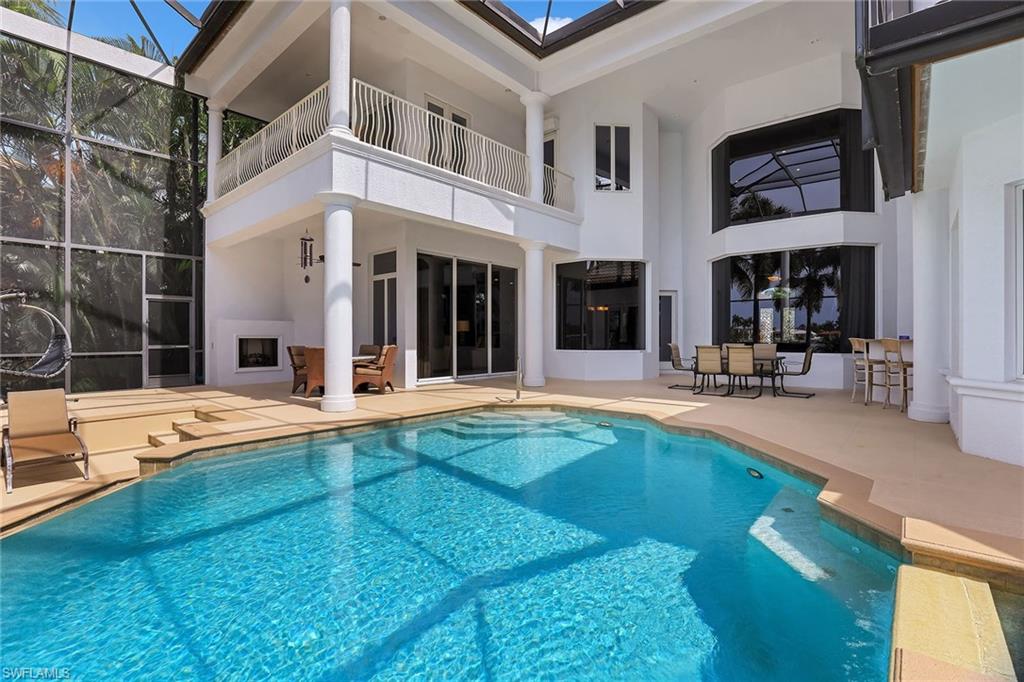 ESTATES - Residential