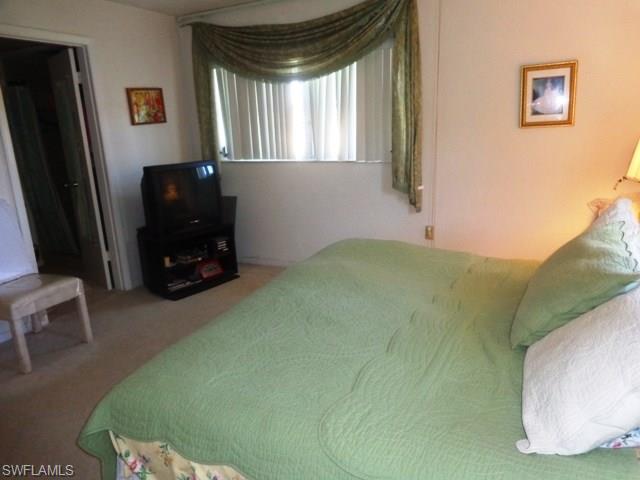 WHISKEY CREEK VILLAGE GREEN - Residential