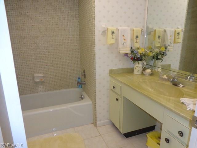 WHISKEY CREEK VILLAGE GREEN - Residential