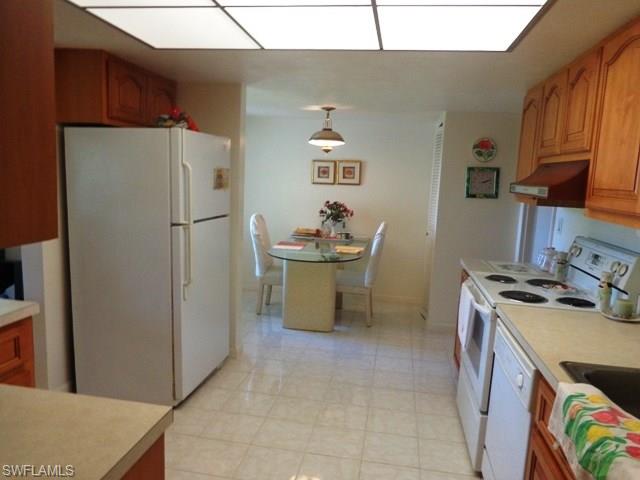 WHISKEY CREEK VILLAGE GREEN - Residential