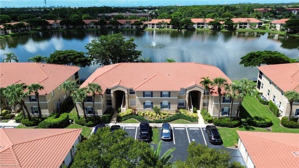 6368 HUNTINGTON LAKES CIR APT 102, NAPLES, FL 34119 - Image 8ca9e5f2b6720f89882d7f2b2a1b4d74/3192285193