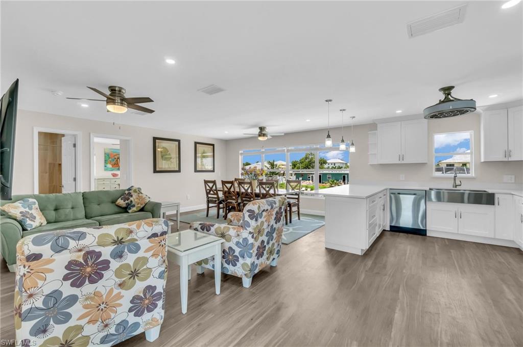 MCPHIE PARK - Residential