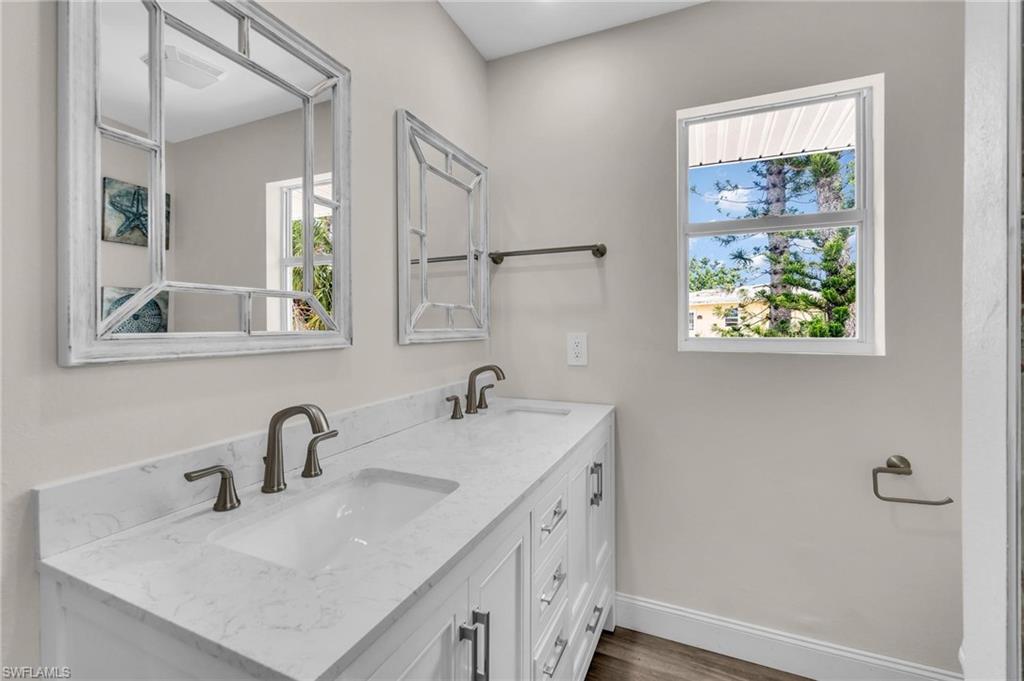 MCPHIE PARK - Residential