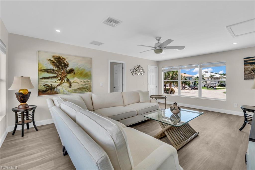 MCPHIE PARK - Residential