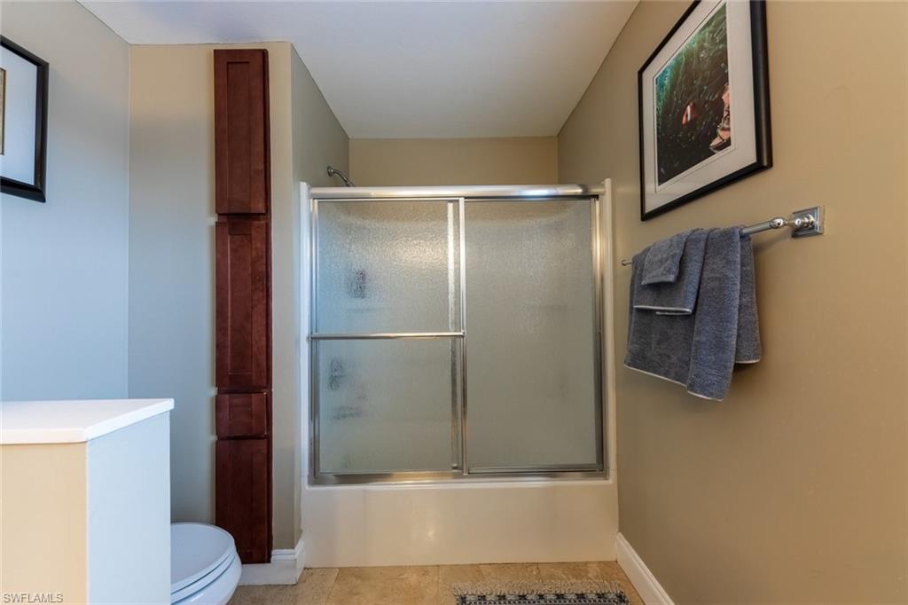 EAGLE POINTE - Residential