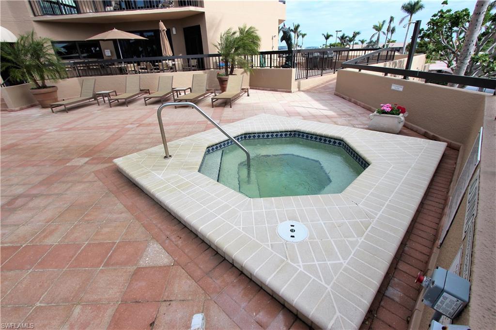 DUCHESS I CONDO - Residential