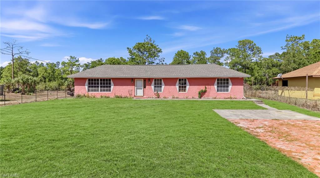 GOLDEN GATE ESTATES - Residential