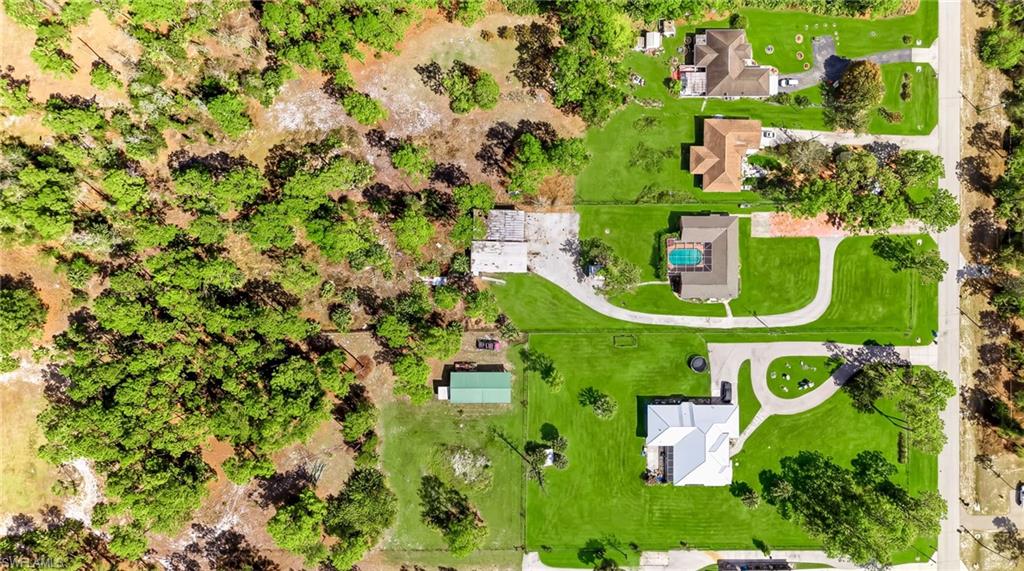 GOLDEN GATE ESTATES - Residential