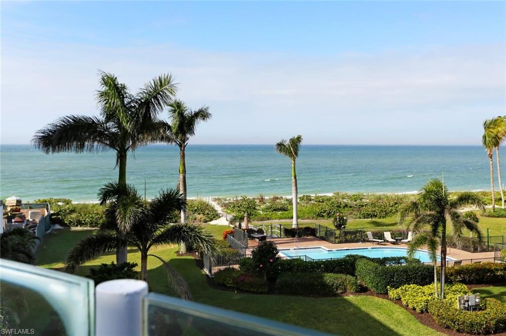 BAREFOOT BEACH - Residential