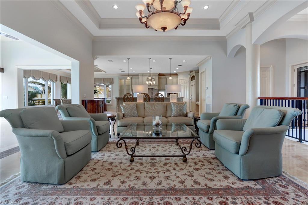 BAREFOOT BEACH - Residential