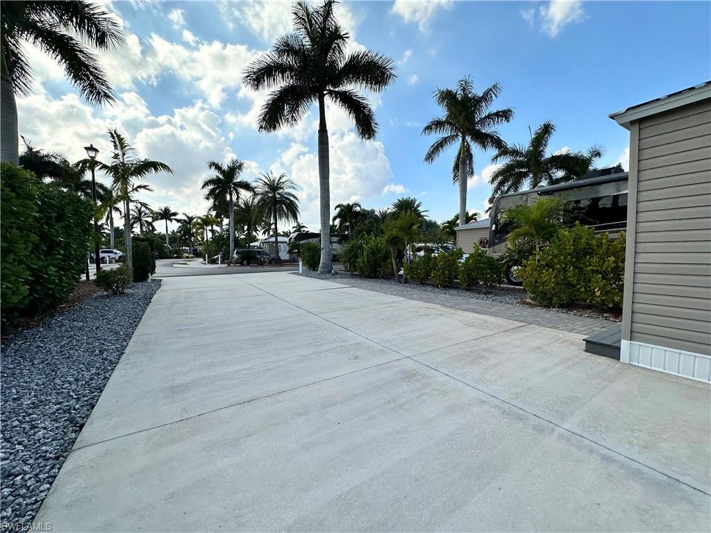 CYPRESS TRAIL RV RESORT - Land