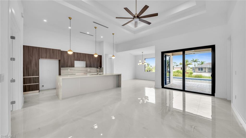 CAPE CORAL - Residential Lease