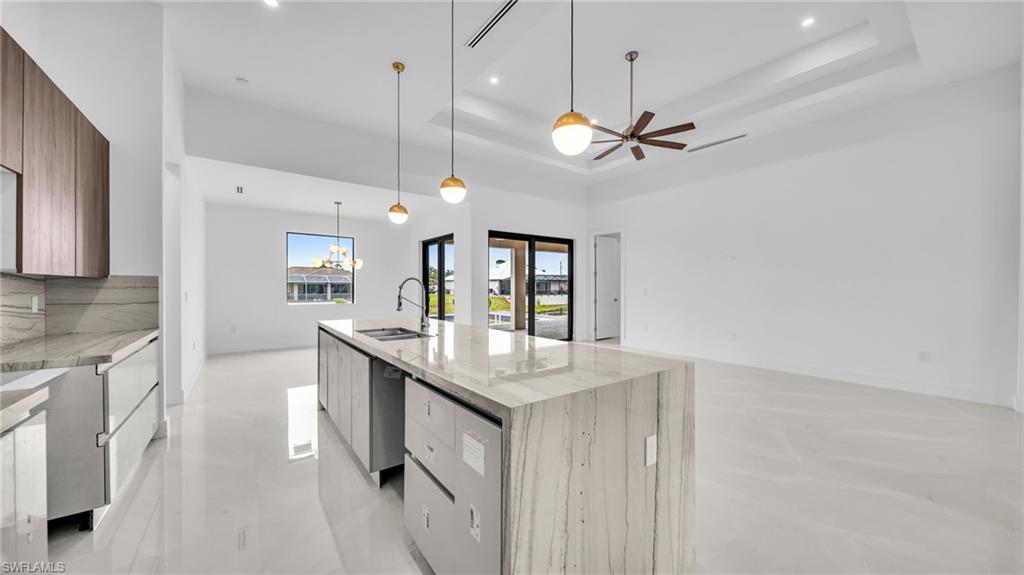 CAPE CORAL - Residential Lease