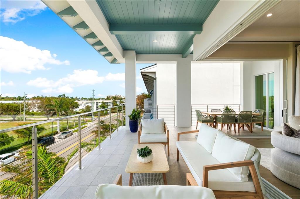 OLDE NAPLES - Residential Lease