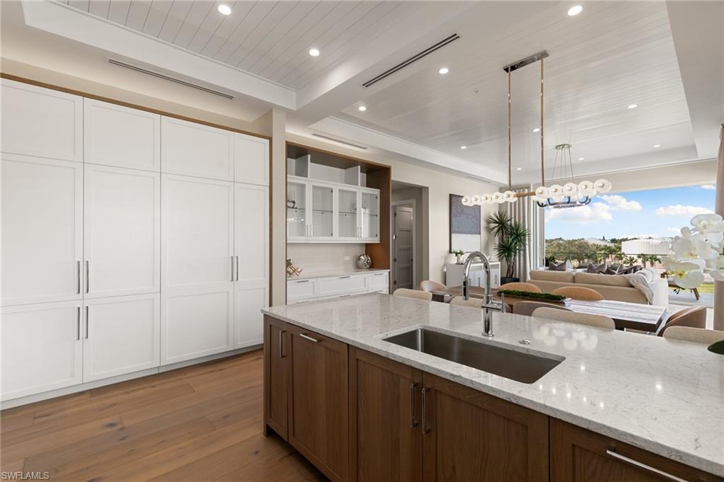 OLDE NAPLES - Residential Lease