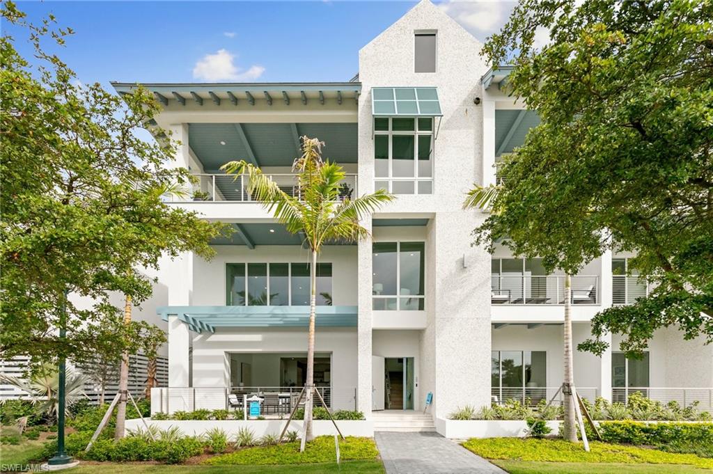 OLDE NAPLES - Residential Lease