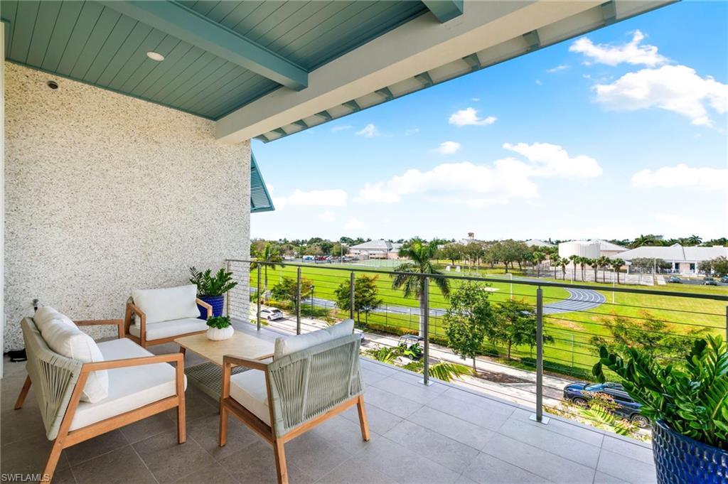 OLDE NAPLES - Residential Lease