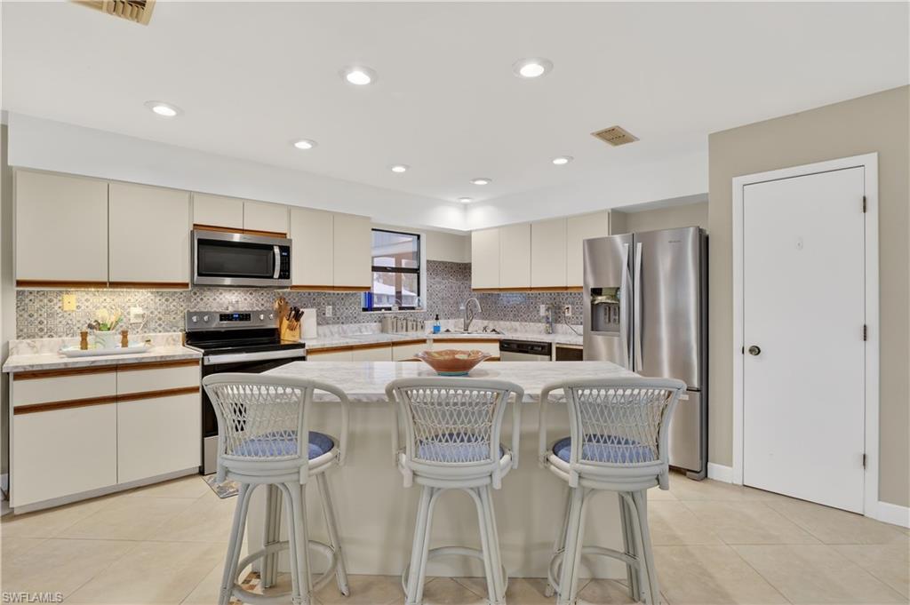 ST JAMES CITY - Residential