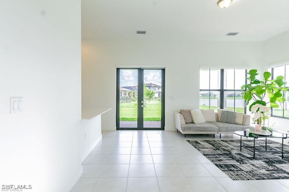 MAPLE RIDGE - Residential Lease