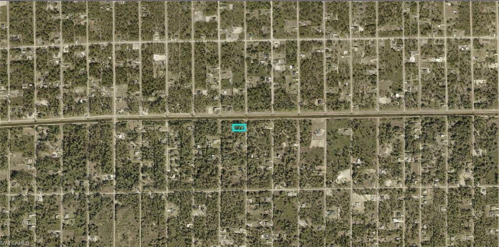 LEHIGH ACRES - Land