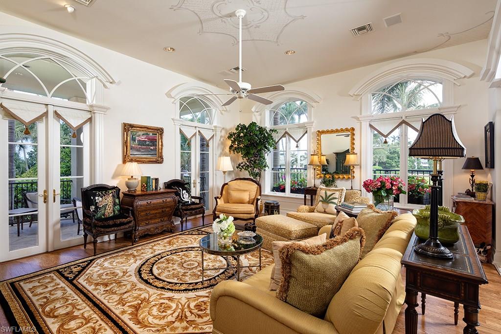 OLDE NAPLES - Residential