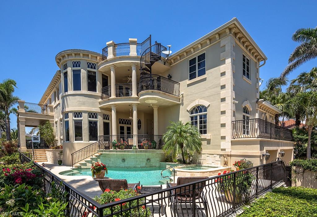 OLDE NAPLES - Residential