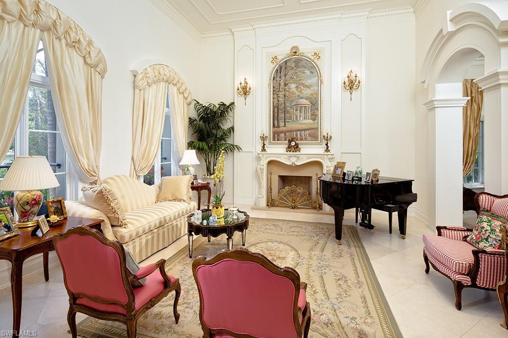 OLDE NAPLES - Residential