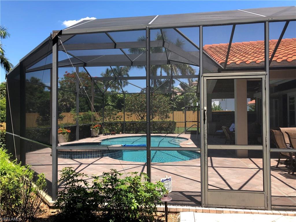 MOORINGS - Residential