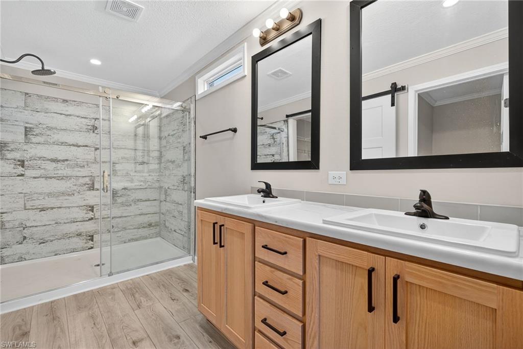 CHARLOTTE RANCHETTES - Residential