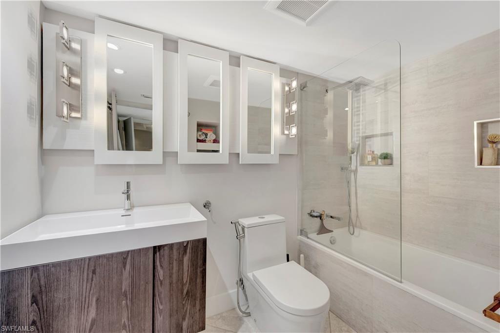 NAPLES BATH AND TENNIS CLUB - Residential