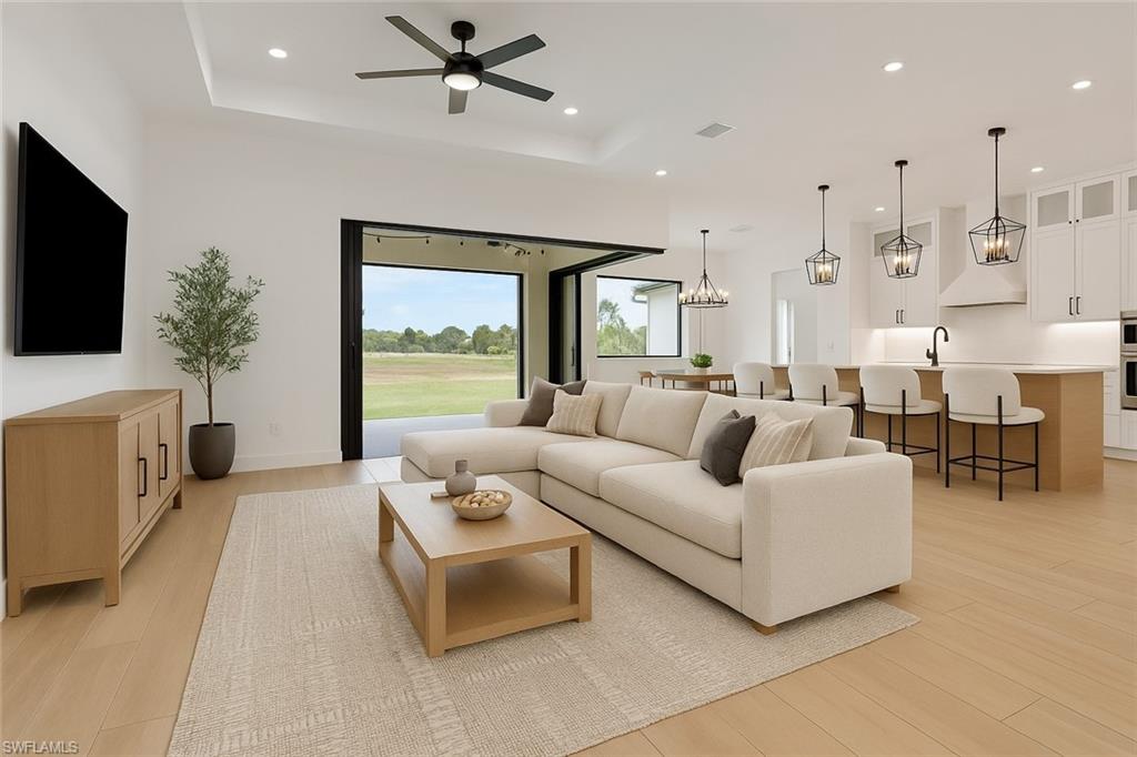 3748 Everglades Blvd NE