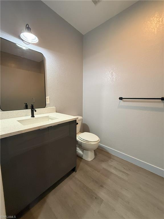 THE COVE AT SIX MILE - Residential Lease