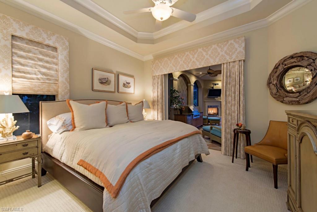 RIVERWALK - Residential