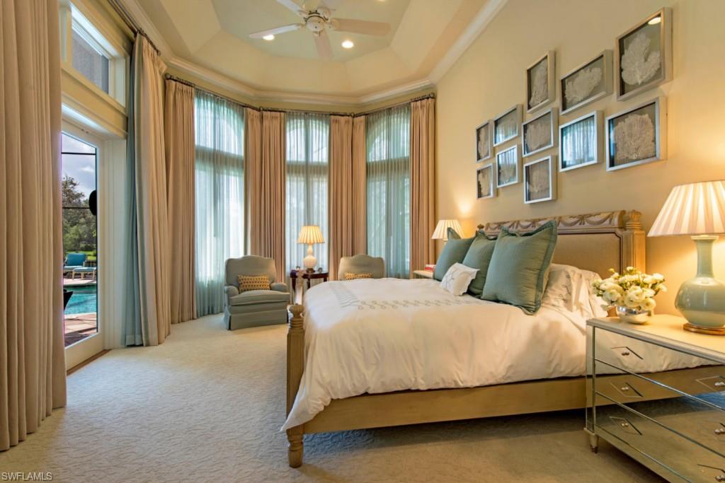 RIVERWALK - Residential