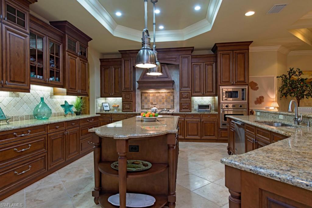 RIVERWALK - Residential