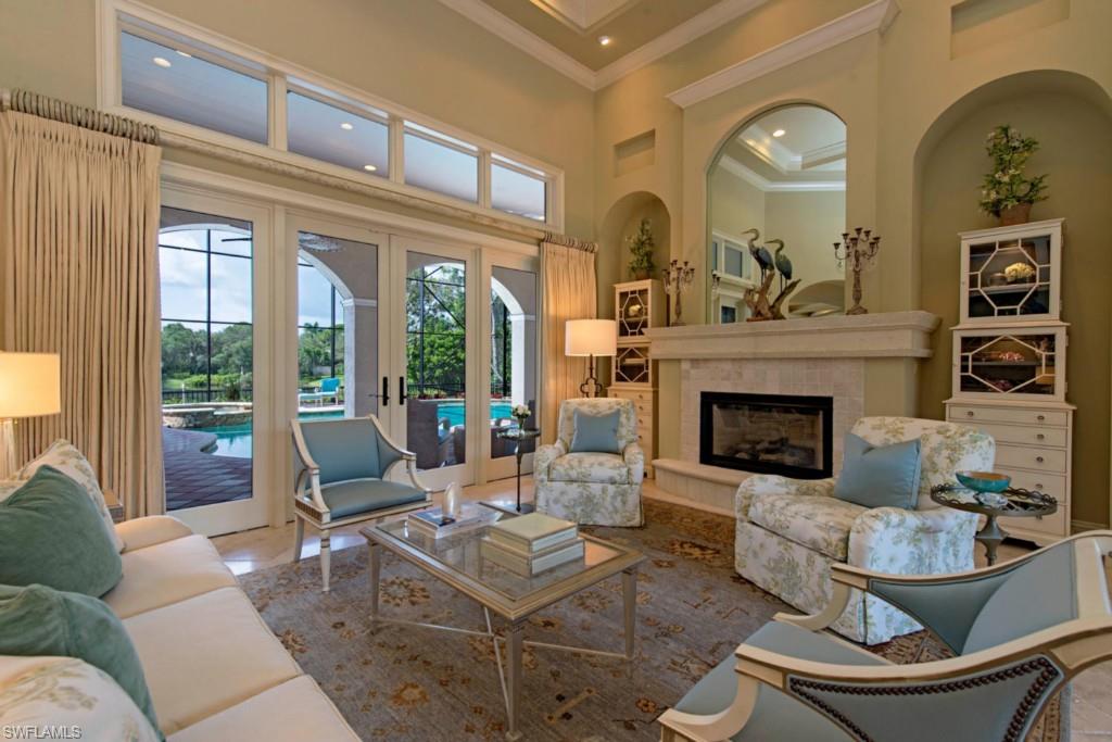 RIVERWALK - Residential