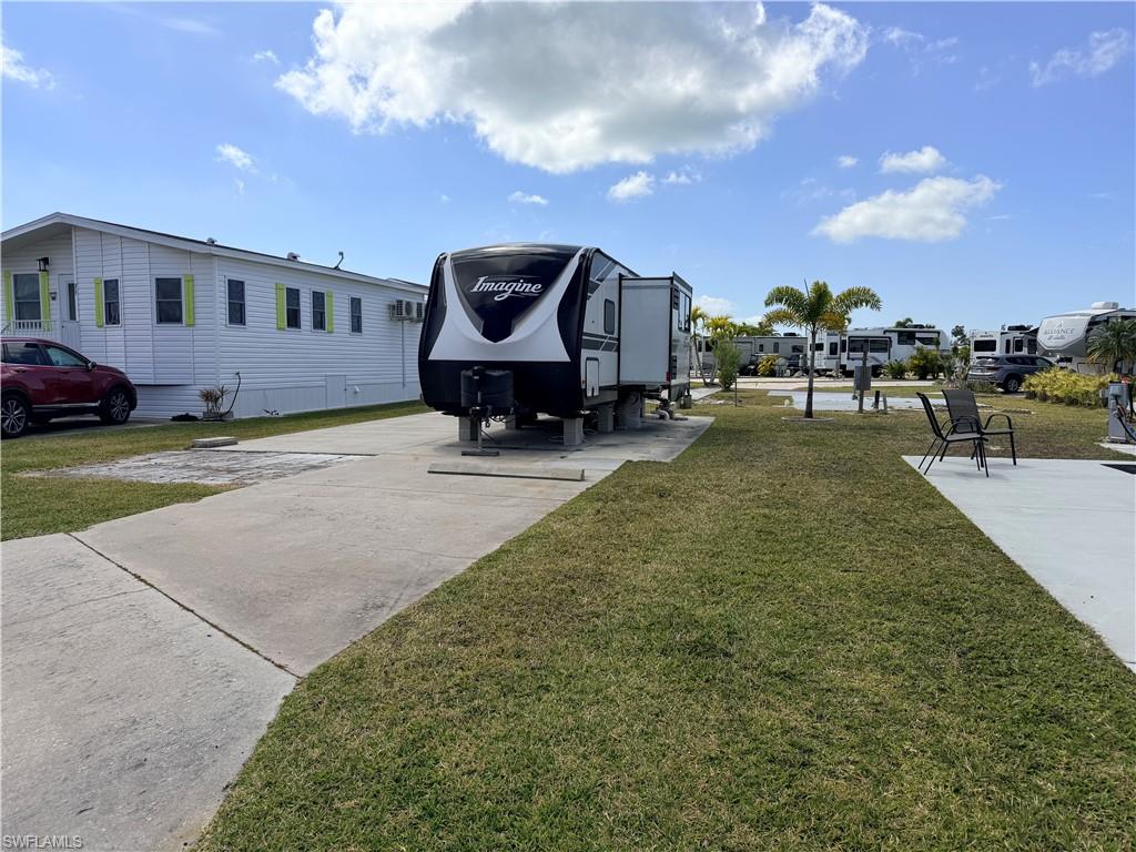 PALMETTO PALMS R V - Land