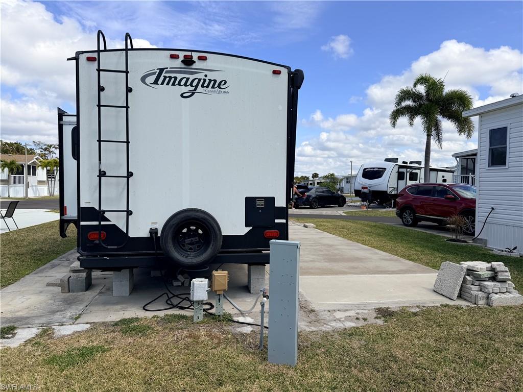 PALMETTO PALMS R V - Land