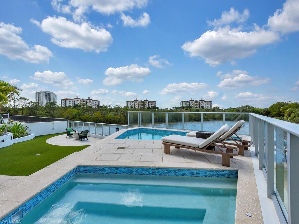 INFINITY AT THE COLONY - Residential