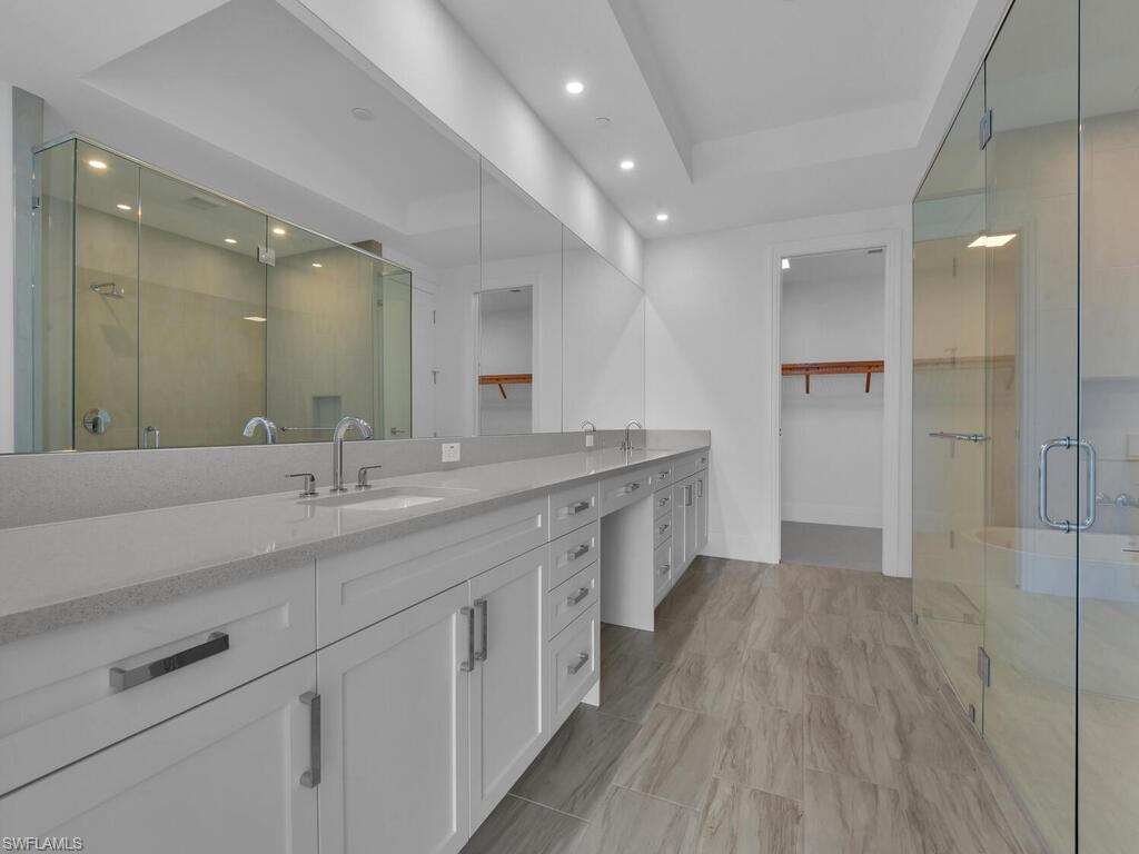 INFINITY AT THE COLONY - Residential