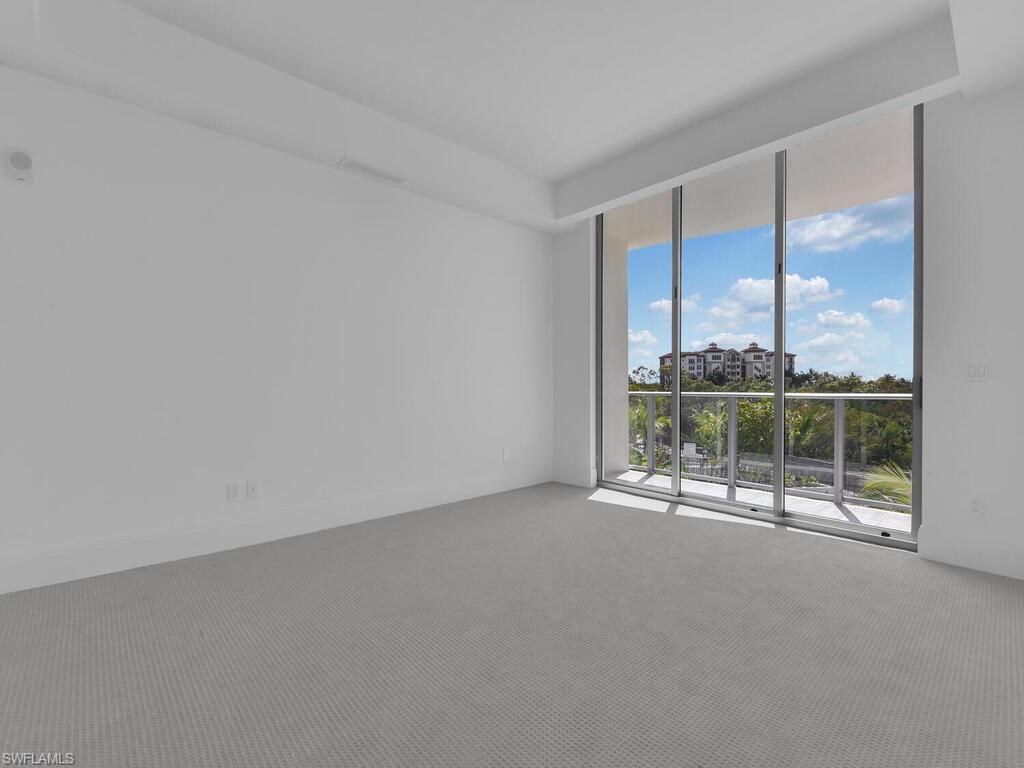 INFINITY AT THE COLONY - Residential