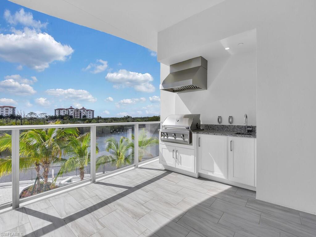 INFINITY AT THE COLONY - Residential