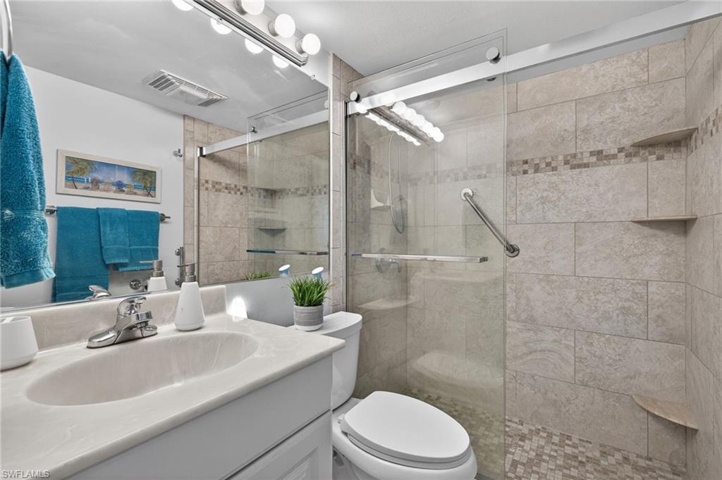 BEACH AND TENNIS CLUB - Residential